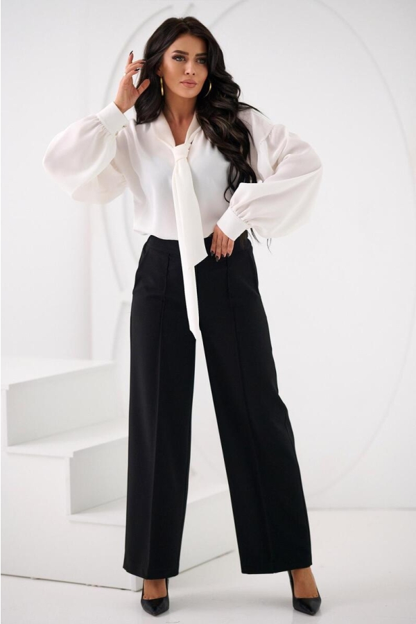 Bluzka damska elegancka wiązana pod szyją POLSKI PRODUCENT - kremowa